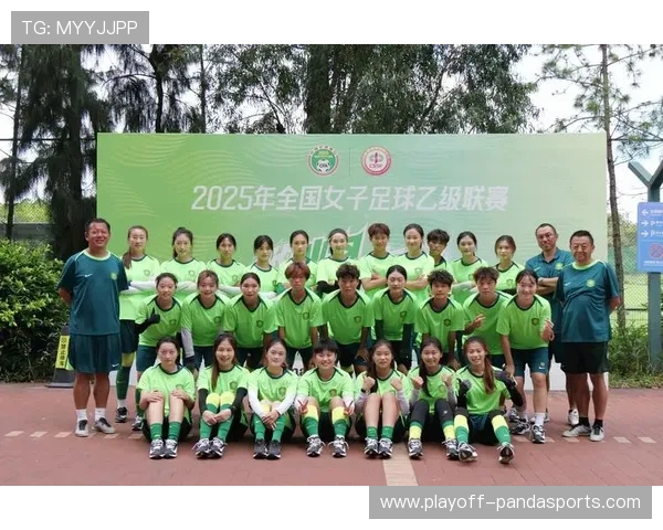 中国女足球星风采展现 领略她们场上拼搏与荣耀背后的故事